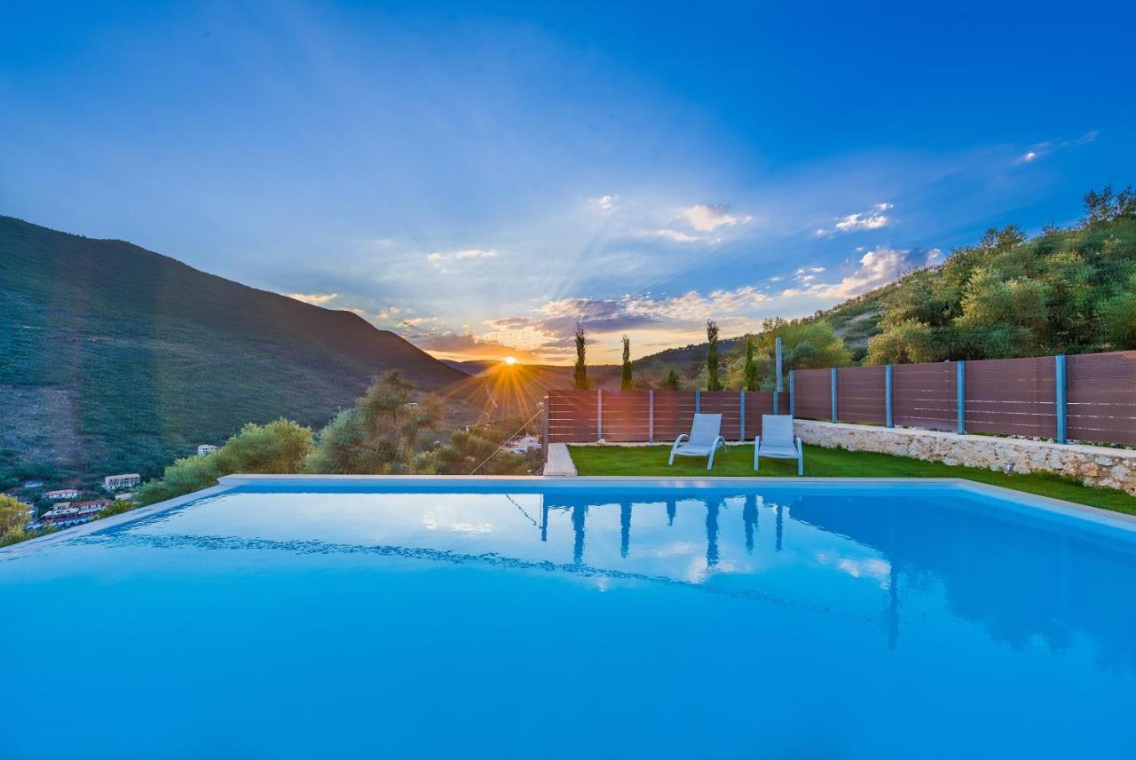 The Dynasty Villas Sívota Exterior photo